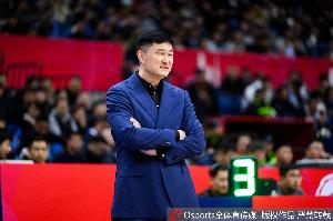 苏群表示，杜锋目前主要精力集中于粤BA赛事，广东省对此赛事极为重视
